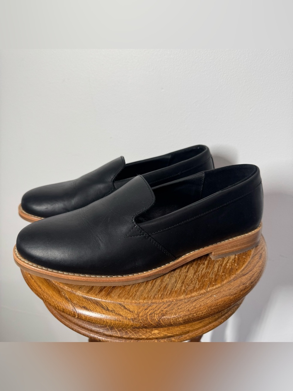 PORTLAND LEATHER Patina Almost Perfect Loafer Women Sz 9.5 Black Slip-On Shoe